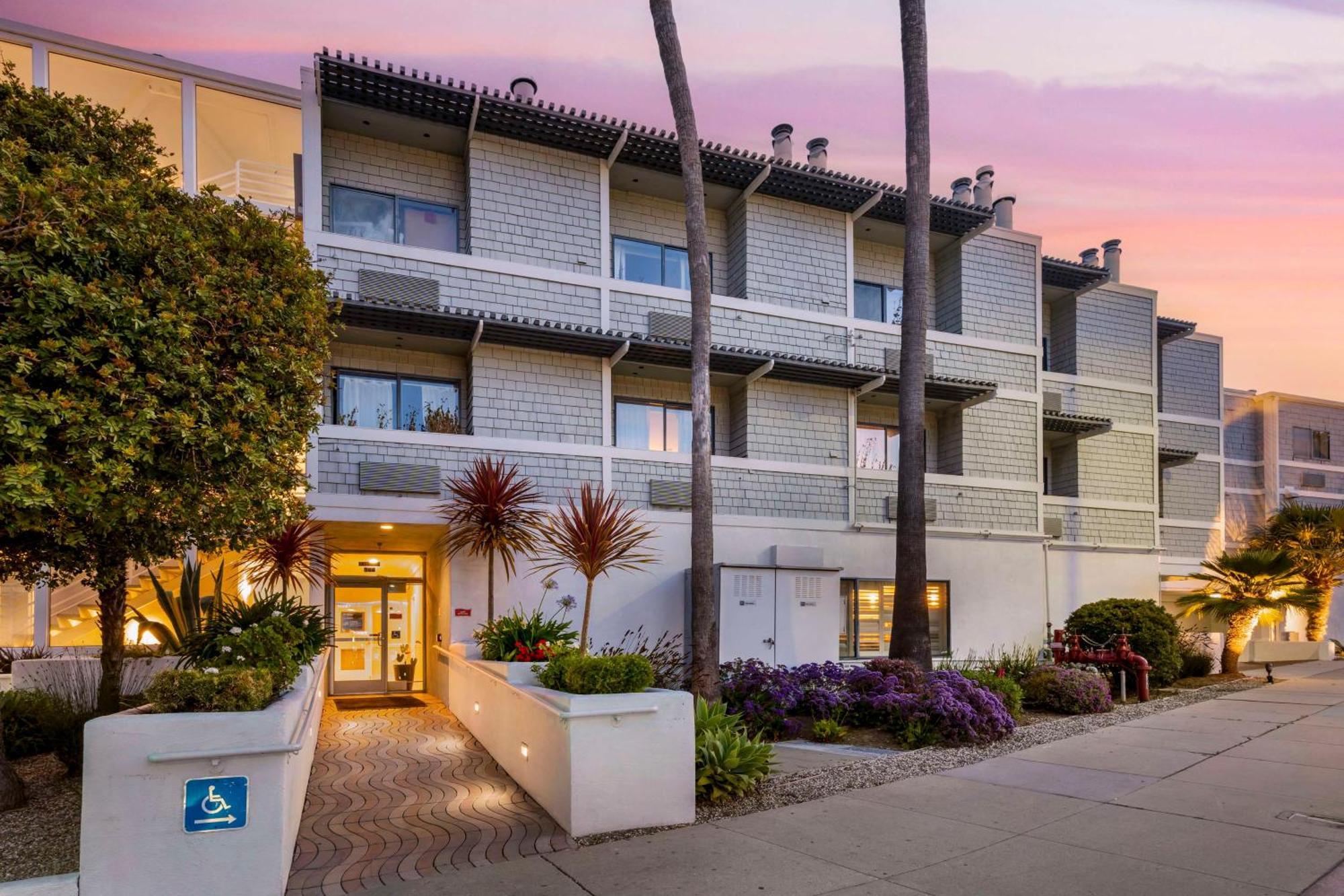 Best Western Plus All Suites Inn Santa Cruz Exteriér fotografie